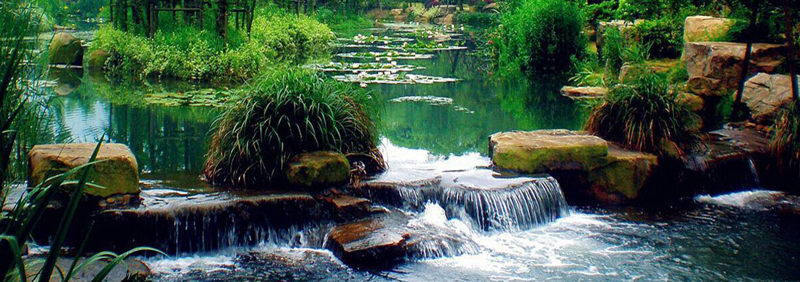 url(http://rcfu.cn/theme/TP000163/pic/banner3.jpg)